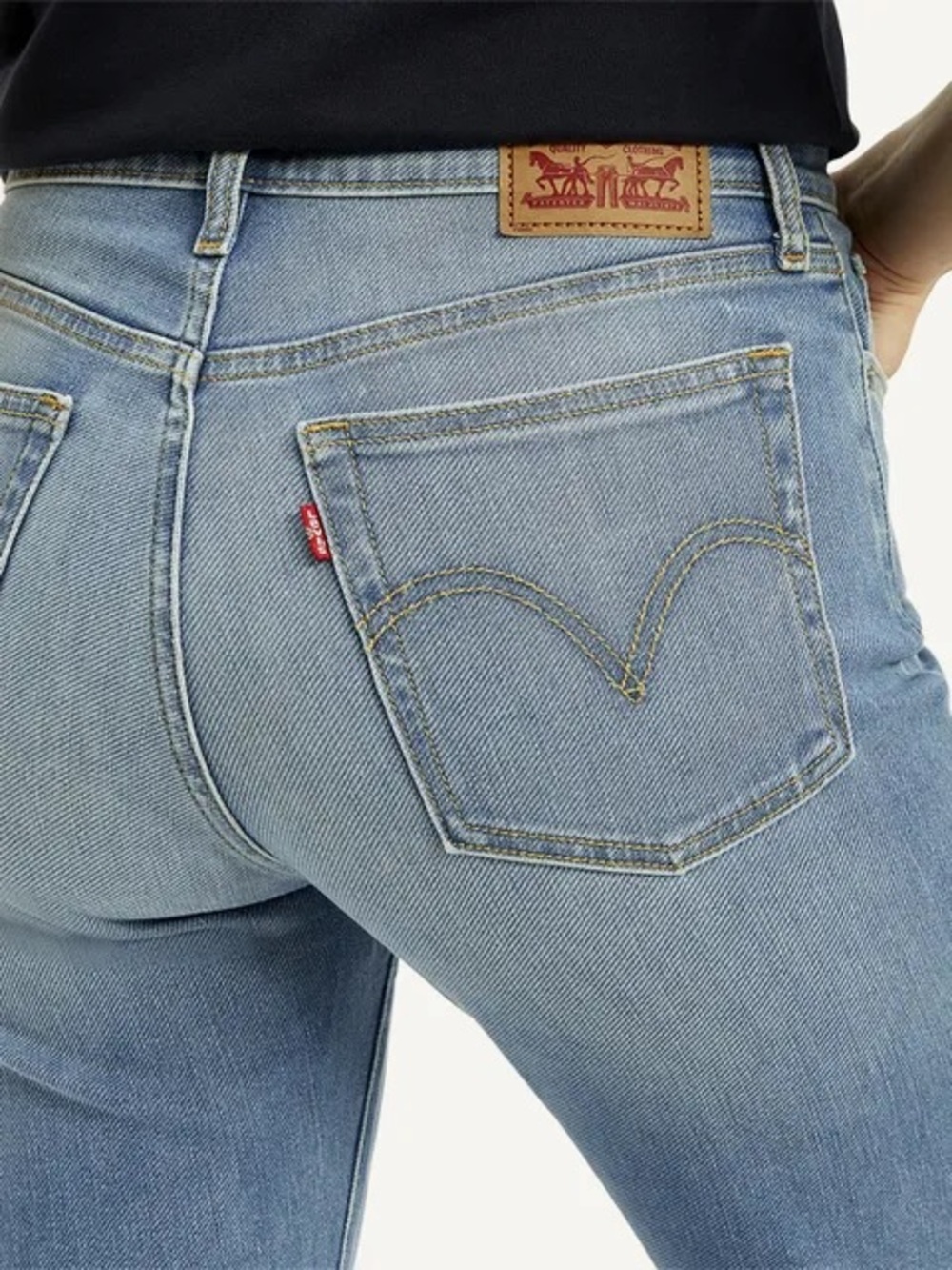 Levi's Light Blue bootcut jeans 👖